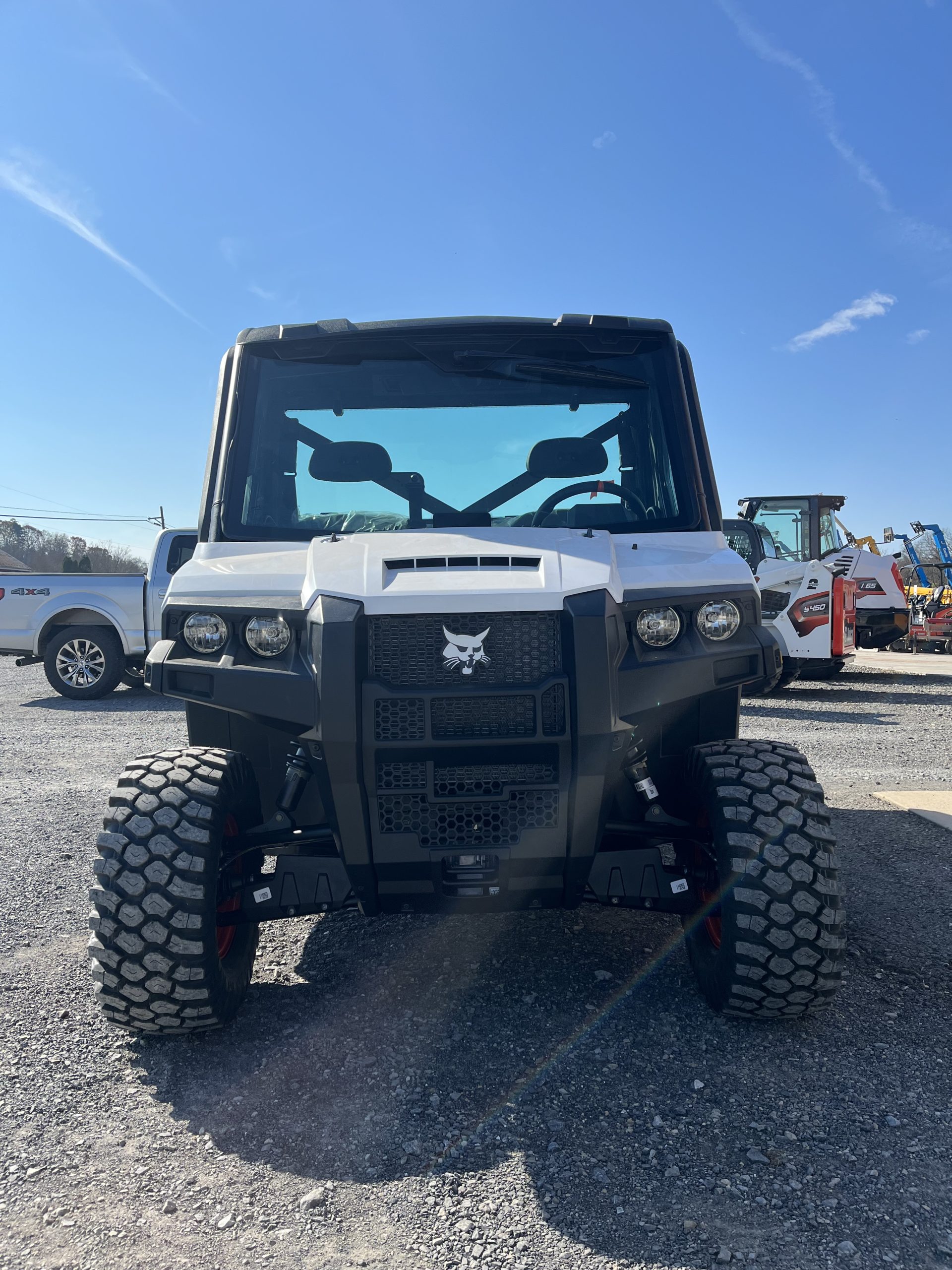2026 BOBCAT UV34 DIESEL UTILITY VEHICLE (0%-24 MONTHS) $500 CASH REBATE! - Image 3