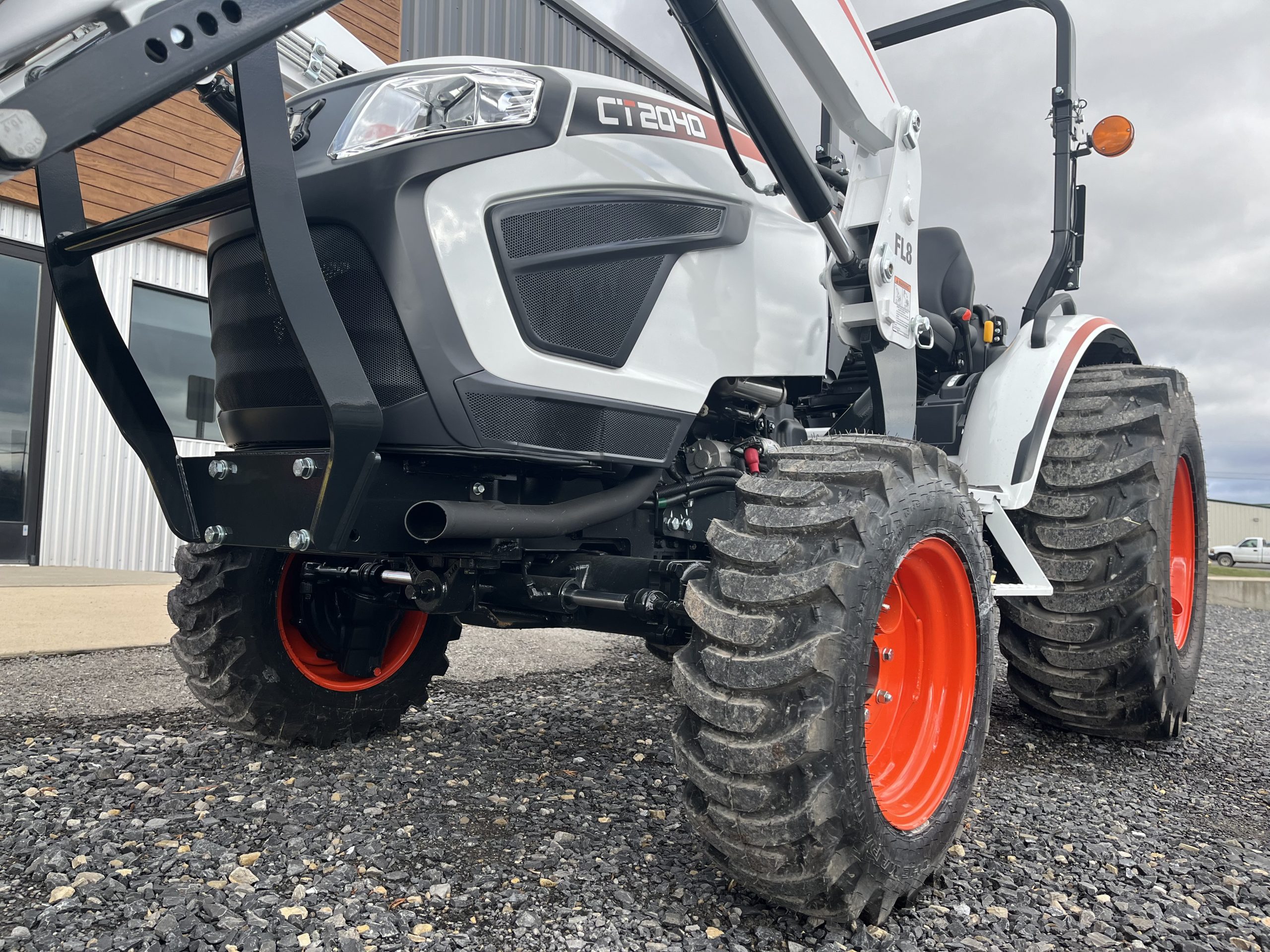 2026 BOBCAT CT2040 COMPACT TRACTOR (0%-48 Months) - Image 3