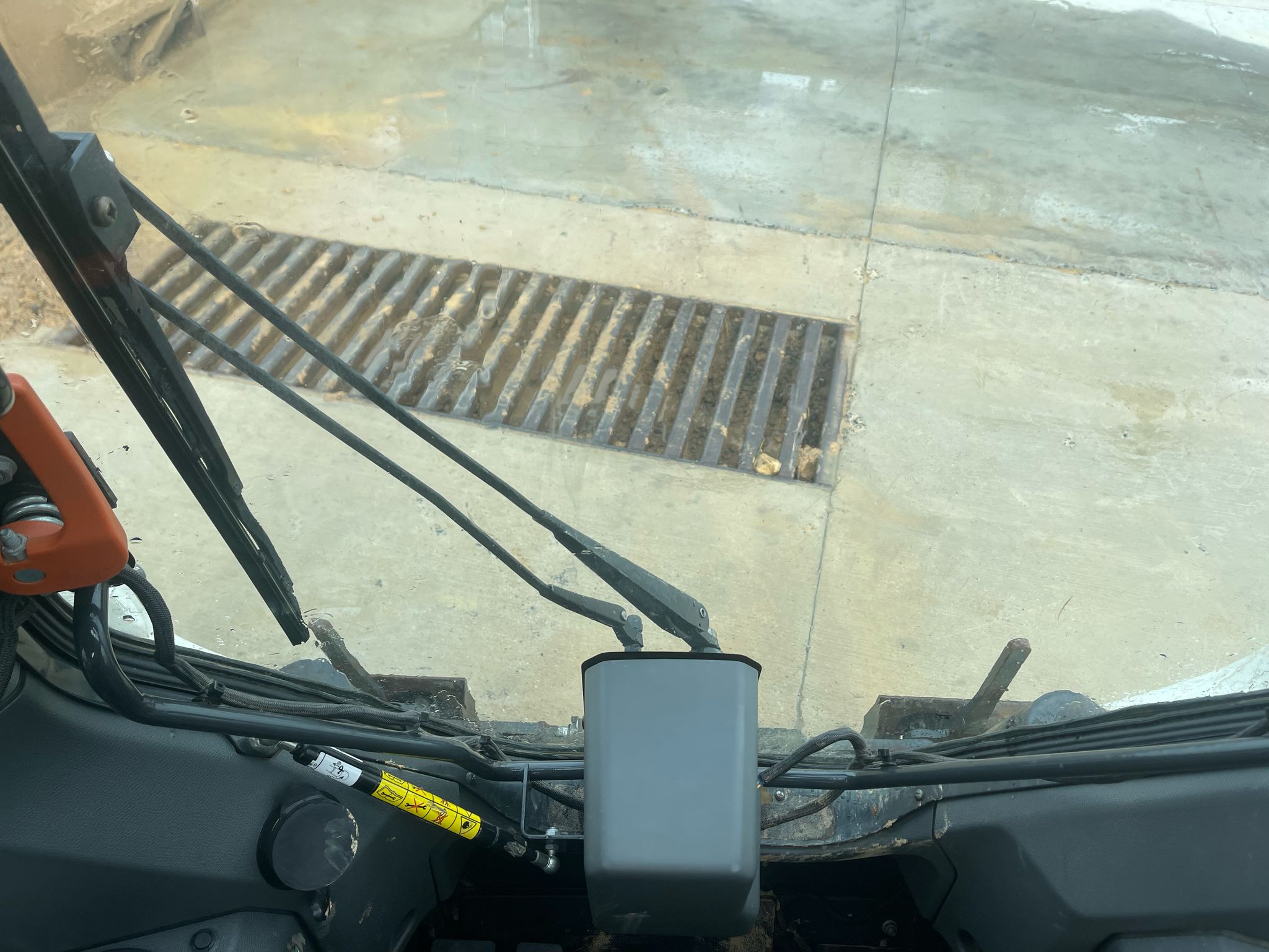 2023 BOBCAT T64 COMPACT TRACK LOADER SKU:19103 - Image 8