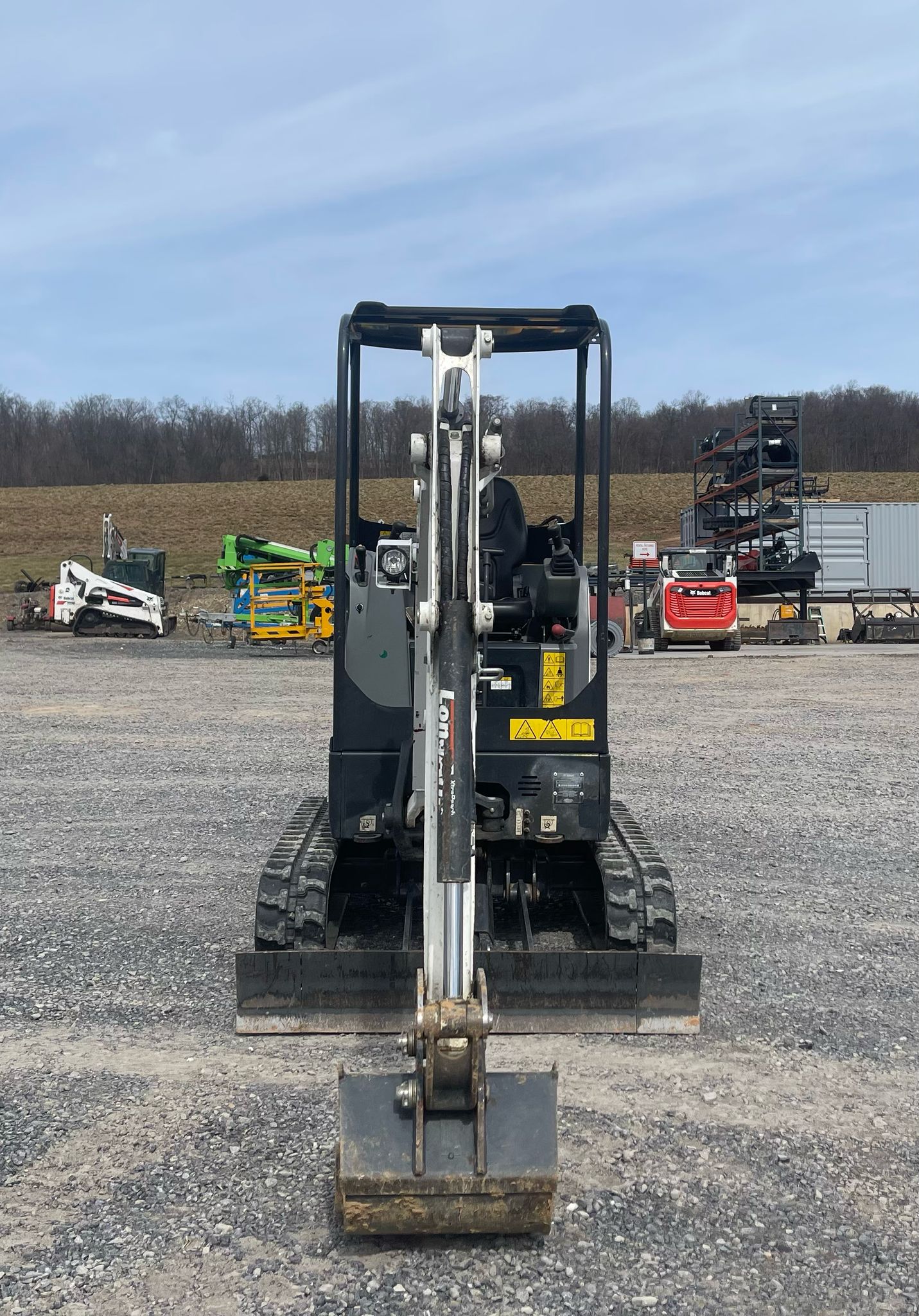 2023 BOBCAT E20 EXCAVATOR SKU:11218 - Image 3