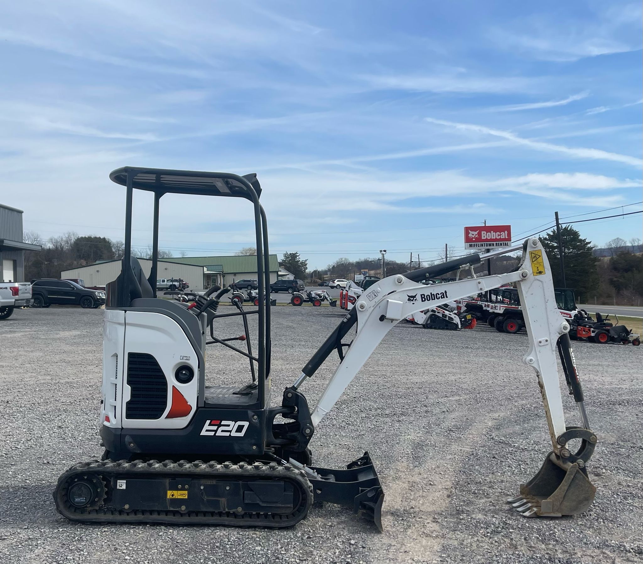 2023 BOBCAT E20 EXCAVATOR SKU:11218 - Image 2