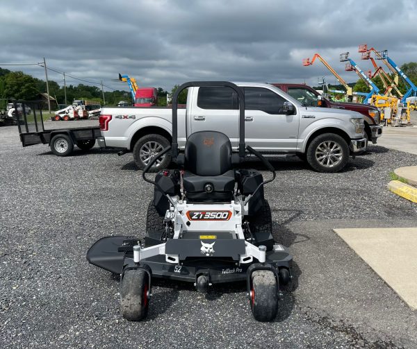 BRAND NEW! 2025 BOBCAT ZT3552 ZERO TURN MOWER (0%-60 MONTHS) $800 CASH REBATE!!! - Image 3