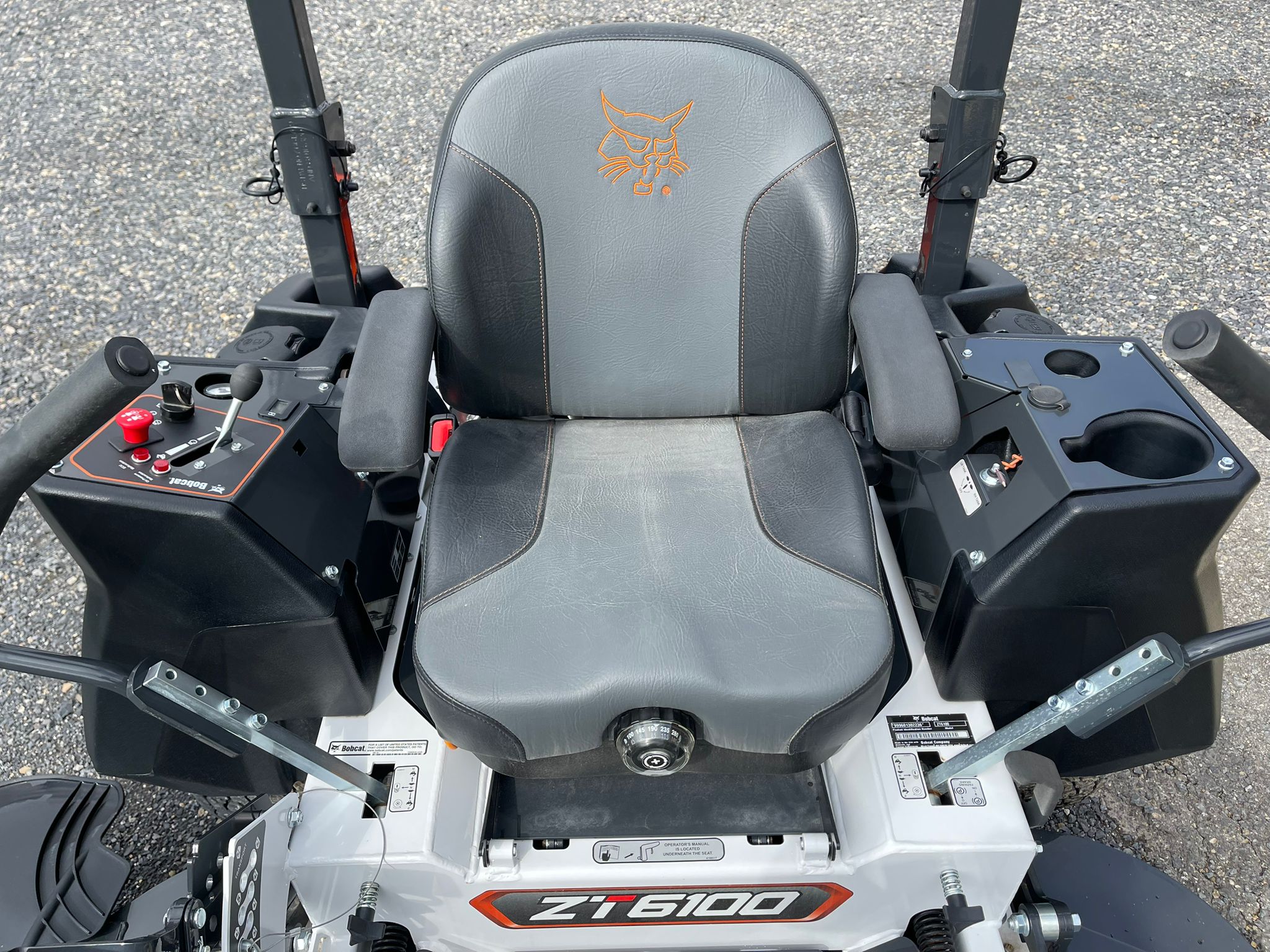 BRAND NEW! 2025 BOBCAT ZT6161 ZERO TURN MOWER (0%-60 MONTHS) $400 CASH REBATE!!! - Image 3