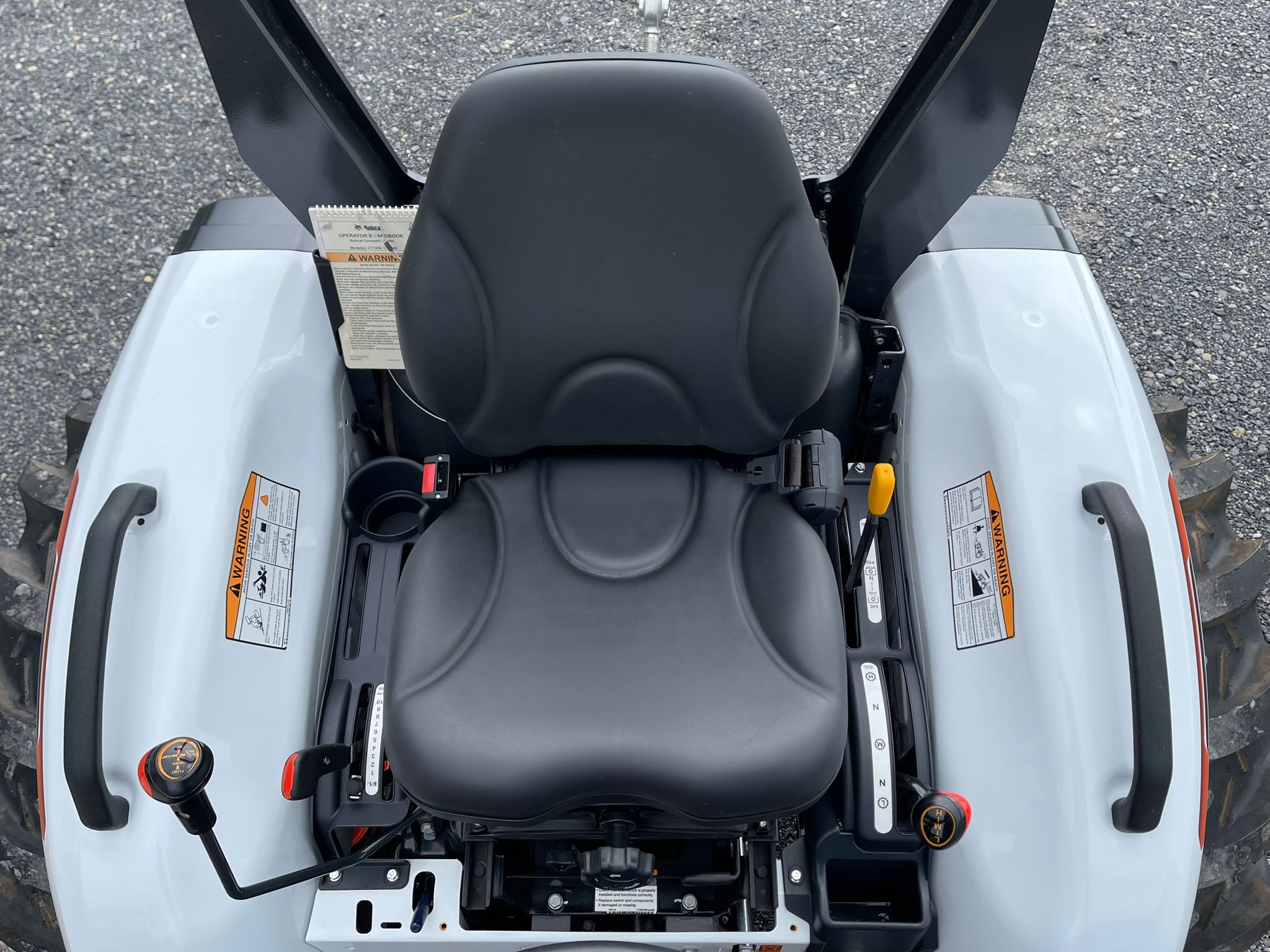 2026 BOBCAT CT2040 COMPACT TRACTOR (0%-48 Months) - Image 8