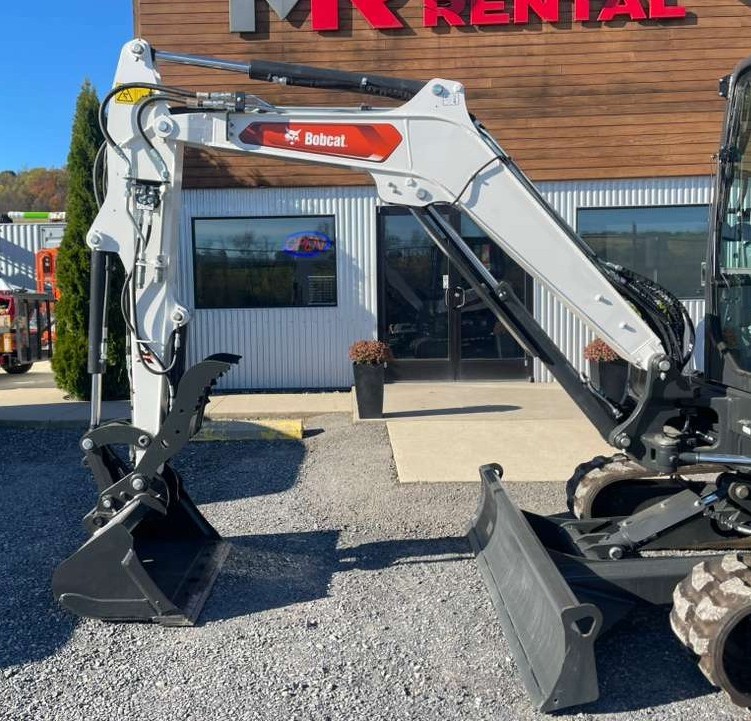 2025 BOBCAT E40 COMPACT EXCAVATOR SKU:13301 (0%-48 MONTHS) $4,200 CASH REBATE!!! - Image 2