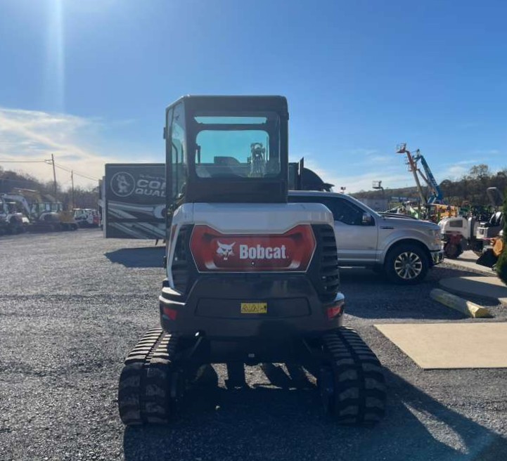 2025 BOBCAT E40 COMPACT EXCAVATOR SKU:13301 (0%-48 MONTHS) $4,200 CASH REBATE!!! - Image 5