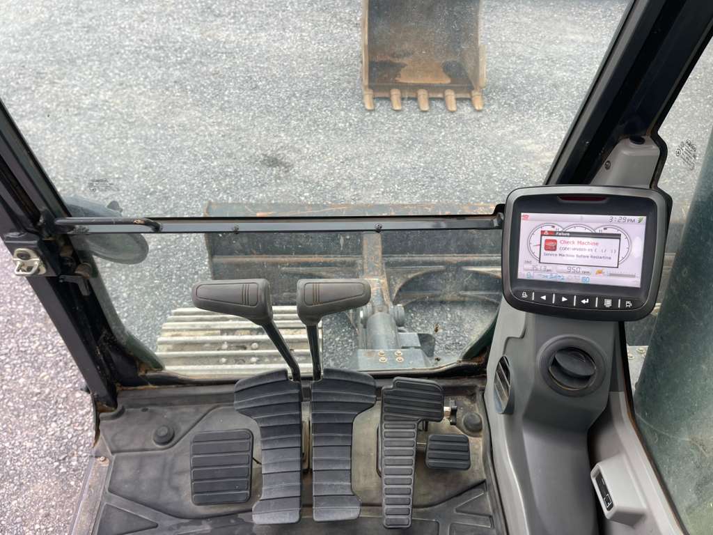 Bobcat E145 Large Excavator, 35,000# Class SKU:11116 - Image 9