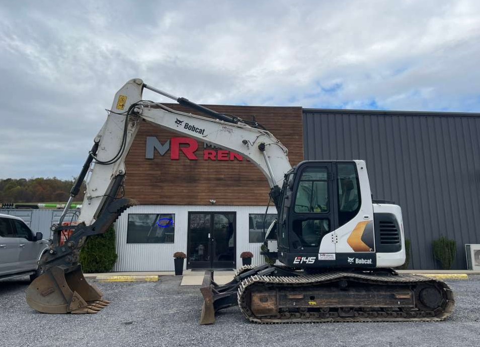 Bobcat E145 Large Excavator, 35,000# Class SKU:11116